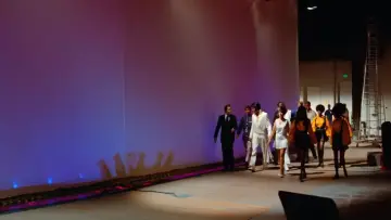 Задник к фильму "EPiC: Elvis Presley in Concert" #762581