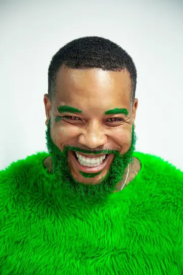 Постер к фильму "The Grinch That Stole B*tches" #920000