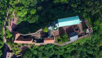 Die Wartburg – Macht, Religion, Revolution постер