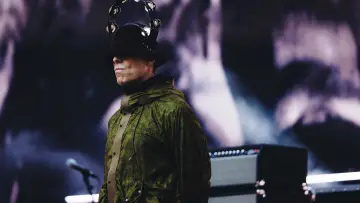 Задник к фильму "Oasis: Don