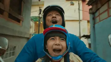 Задник к фильму "Panggil Aku Ayah" #701485