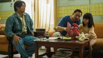 Задник к фильму "Panggil Aku Ayah" #701486
