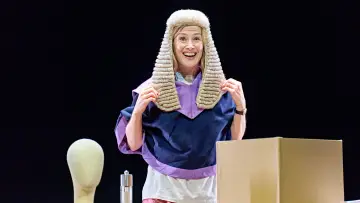 Задник к фильму "National Theatre Live: Inter Alia" #767755