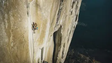 Задник к фильму "Girl Climber" #652220