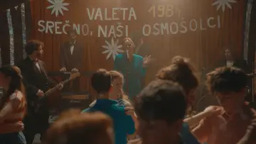 Задник к фильму "Belo se pere na devetdeset" #809036