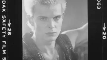 Задник к фильму "Billy Idol Should Be Dead" #764423