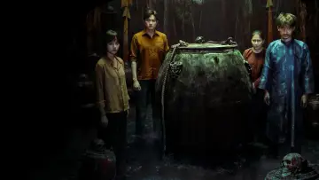Задник к фильму "Út Lan: Oán Linh Giữ Của" #874971