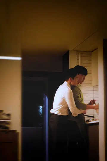 Постер к фильму "동그랑땡" #917628