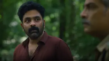 Задник к фильму "സംഭവം അദ്ധ്യായം ഒന്ന്" #772003