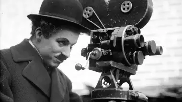 Задник к фильму "Chaplin et Les temps modernes, La voie du silence" #719633