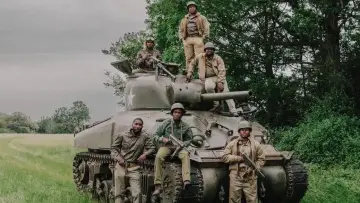 Задник к фильму "Black Panthers of WWII" #665901