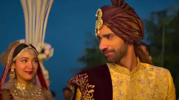 Задник к фильму "गिन्नी वेड्स सन्नी 2" #817548