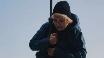 Задник к фильму "Zip Wire" #1582679