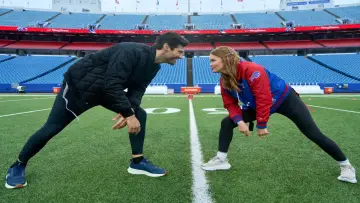 Задник к фильму "Holiday Touchdown: A Bills Love Story" #979379