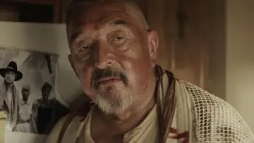 Задник к фильму "The Protector" #789764