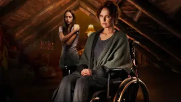 Задник к фильму "Girl in the Attic" #660747