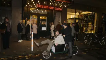 Задник к фильму "Ein Taxi für zwei" #1191022