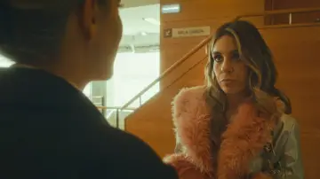 Задник к фильму "Hotel Amor" #1638760