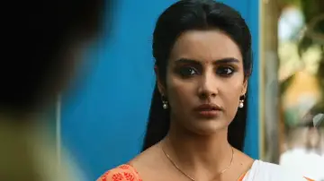 Задник к фильму "எதிர் நீச்சல்" #1148839