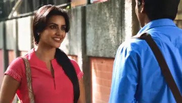 Задник к фильму "எதிர் நீச்சல்" #1148840