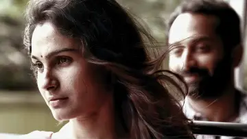 Задник к фильму "അന്നയും റസൂലും" #1149237