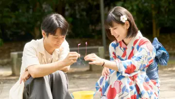 Задник к фильму "ストロベリームーン 余命半年の恋" #662376