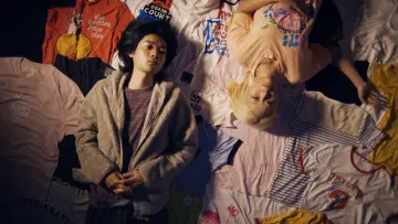 Задник к фильму "HOLD UP MORNING" #1142259