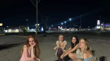 Задник к фильму "Pretty Babies" #1169198