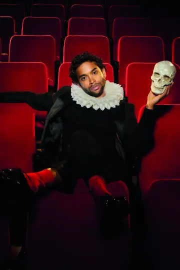 Постер к фильму "National Theatre Live: Hamlet" #1203505