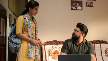 Задник к фильму "ബെത്‌ലഹേം കുടുംബ യൂണിറ്റ്" #1638853