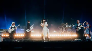 Задник к фильму "The Last Dinner Party: Live at Les Eurockéennes 2025" #1183715