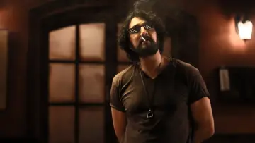 Задник к фильму "ಮಾರ್ಕ್" #540031