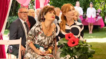 Задник к фильму "Plötzlich Schwester" #1205325