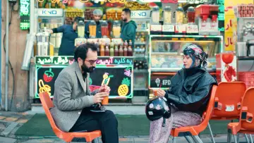 Задник к фильму "کمدی الهی" #956136
