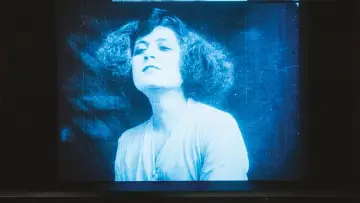 Задник к фильму "Elvira Notari . Oltre il silenzio" #699824