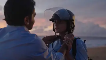 Задник к фильму "මෝඩ තරිඳු" #903600