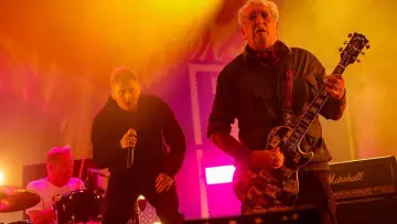 Задник к фильму "Sex Pistols & Frank Carter - Hellfest 2025" #1175210