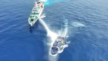 Задник к фильму "South China Sea: The Next Global Flashpoint?" #981649
