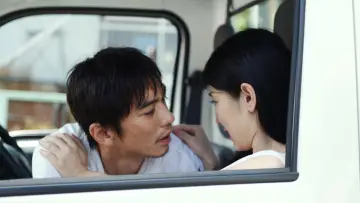 Задник к фильму "真夏の果実" #1172364