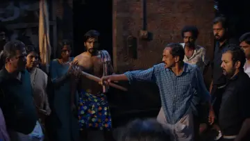 Задник к фильму "അവിഹിതം" #915026