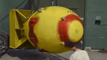 Задник к фильму "The Manhattan Project in Colour" #1292386
