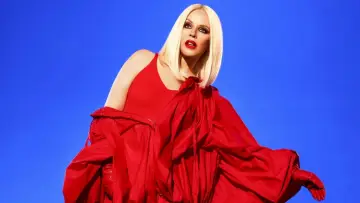 Задник к фильму "Kylie - Tension Tour Live" #817419
