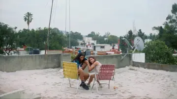 Задник к фильму "Chicas tristes" #970534