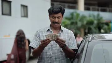 Задник к фильму "கார்மேனி செல்வம்" #844145