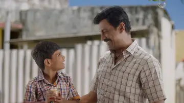 Задник к фильму "கார்மேனி செல்வம்" #844185