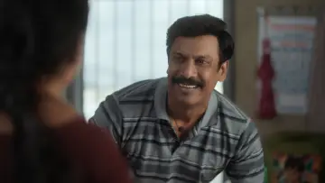 Задник к фильму "கார்மேனி செல்வம்" #844194