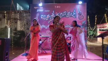 Задник к фильму "கார்மேனி செல்வம்" #844200