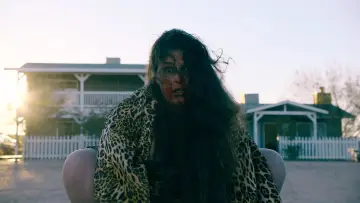 Задник к фильму "Frankie, Maniac Woman" #976210
