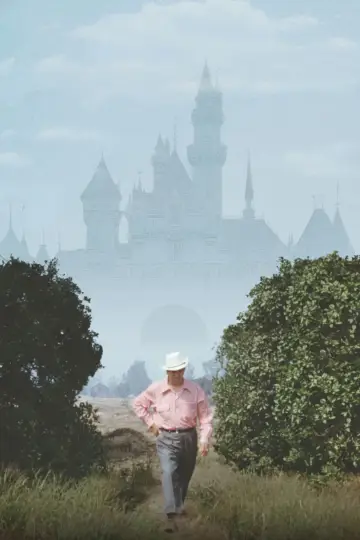 Постер к фильму "Disneyland Handcrafted" #531352