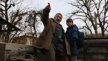 Задник к фильму "მთვარე მამაა ჩემი" #1658893